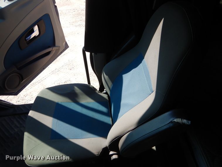 image for item DG5838 2012 International ProStar 122 semi truck