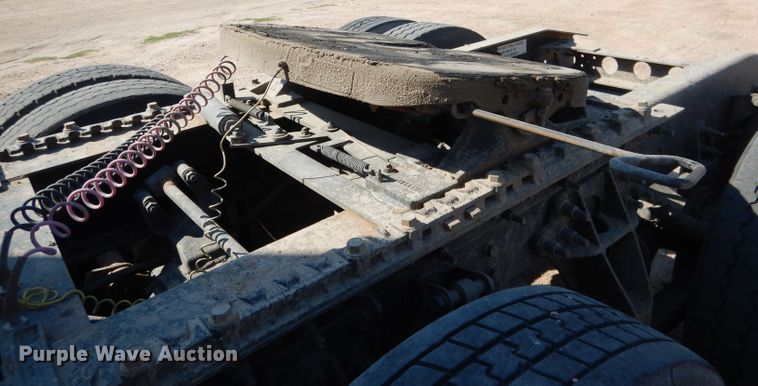 image for item DG5838 2012 International ProStar 122 semi truck