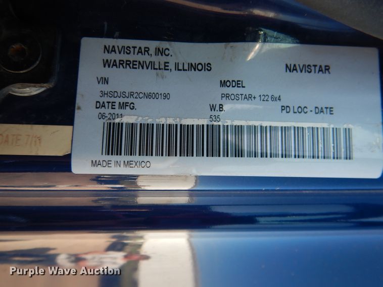 image for item DG5838 2012 International ProStar 122 semi truck