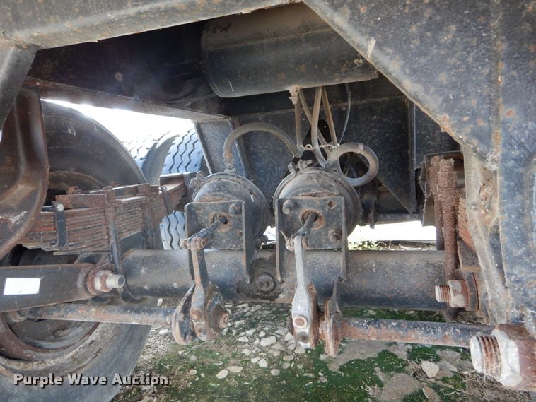 image for item DH2070 1975 Summit AD26 end dump trailer