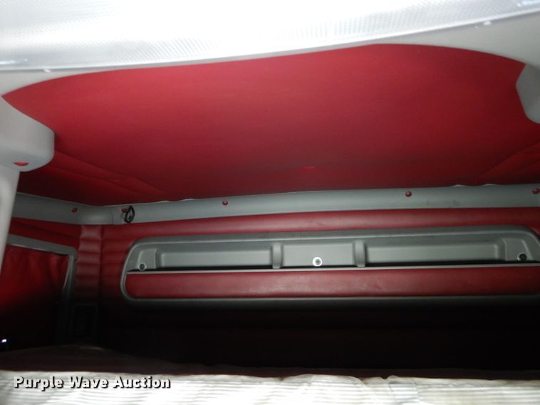 image for item DH6136 2009 Kenworth T2000 semi truck