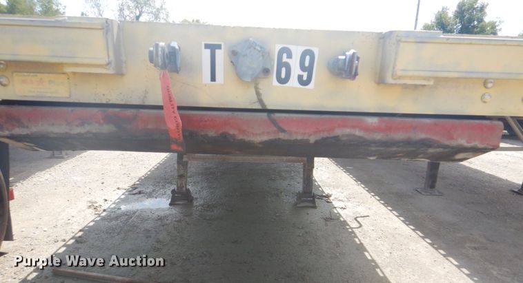 image for item DI2327 2000 Transcraft Eagle W2 flatbed trailer