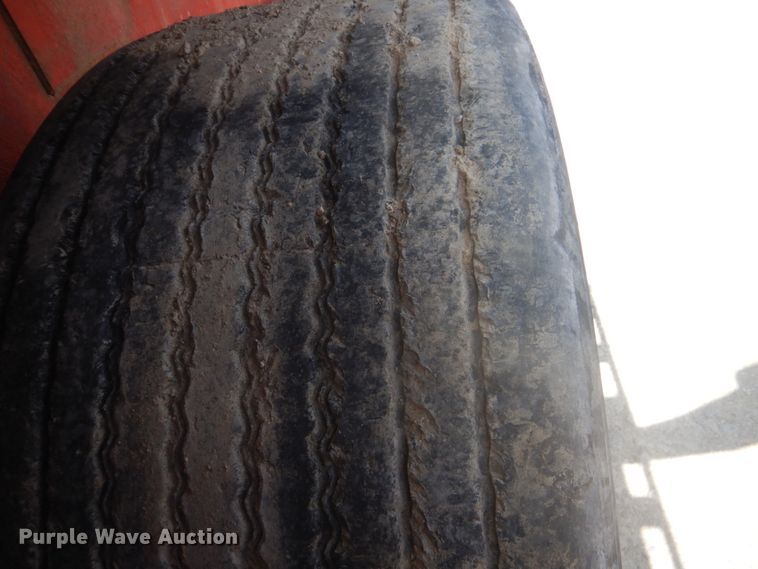 image for item DI2327 2000 Transcraft Eagle W2 flatbed trailer