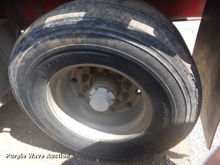 image for item DI2327 2000 Transcraft Eagle W2 flatbed trailer