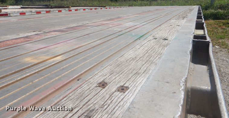 image for item DI2329 1998 Transcraft Eagle W2 flatbed trailer