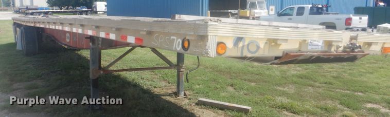 image for item DI2345 1998 Reinke flatbed trailer