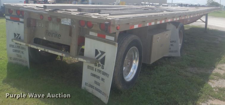 image for item DI2345 1998 Reinke flatbed trailer