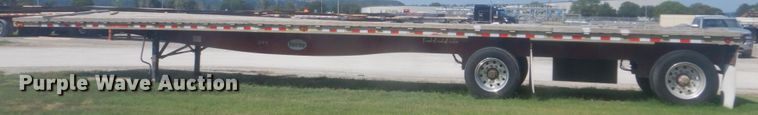 image for item DI2345 1998 Reinke flatbed trailer