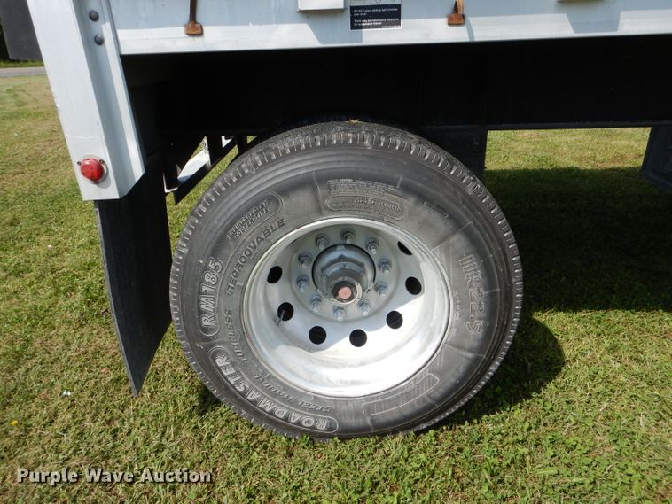image for item FI9628 2004 Wilson CF-900 flatbed trailer