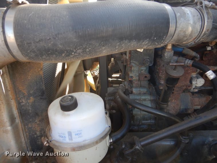 image for item FU9509 2006 Freightliner Classic semi truck