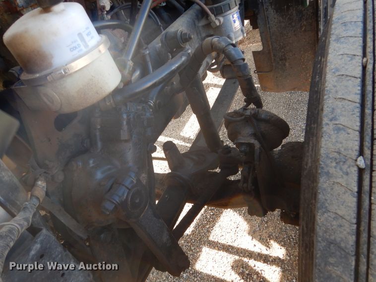 image for item FU9509 2006 Freightliner Classic semi truck