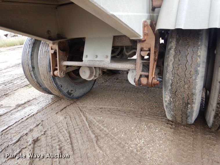 image for item FU9534 1975 Walker tank trailer