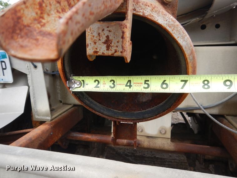 image for item FU9534 1975 Walker tank trailer