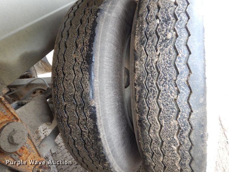 image for item FU9534 1975 Walker tank trailer