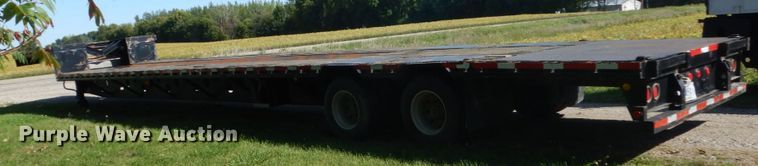 image for item FU9553 2004 Doonan 482DB14B drop deck trailer