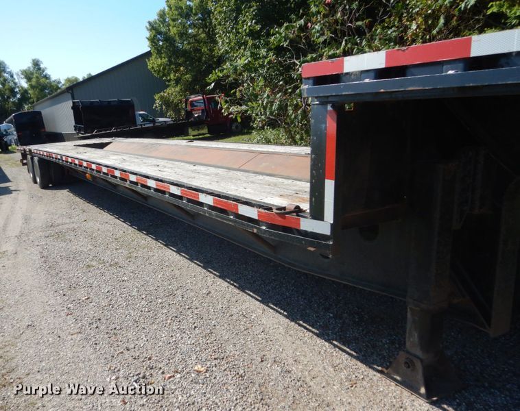 image for item FU9553 2004 Doonan 482DB14B drop deck trailer