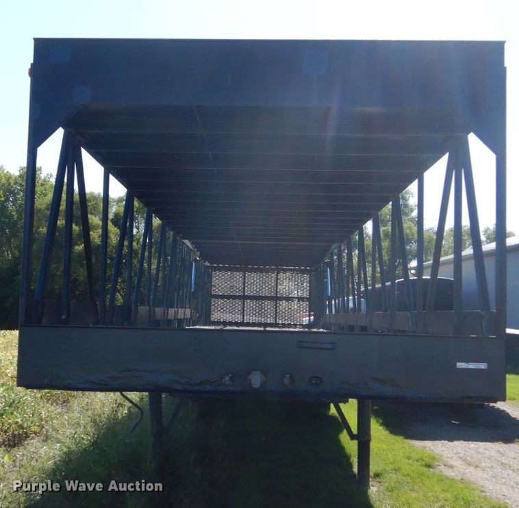 image for item FU9554 1992 golf cart carrier trailer