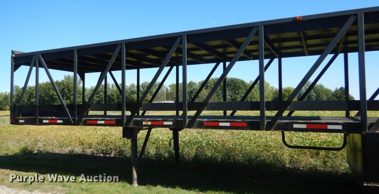 image for item FU9554 1992 golf cart carrier trailer