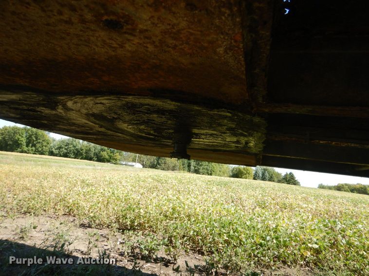 image for item FU9554 1992 golf cart carrier trailer