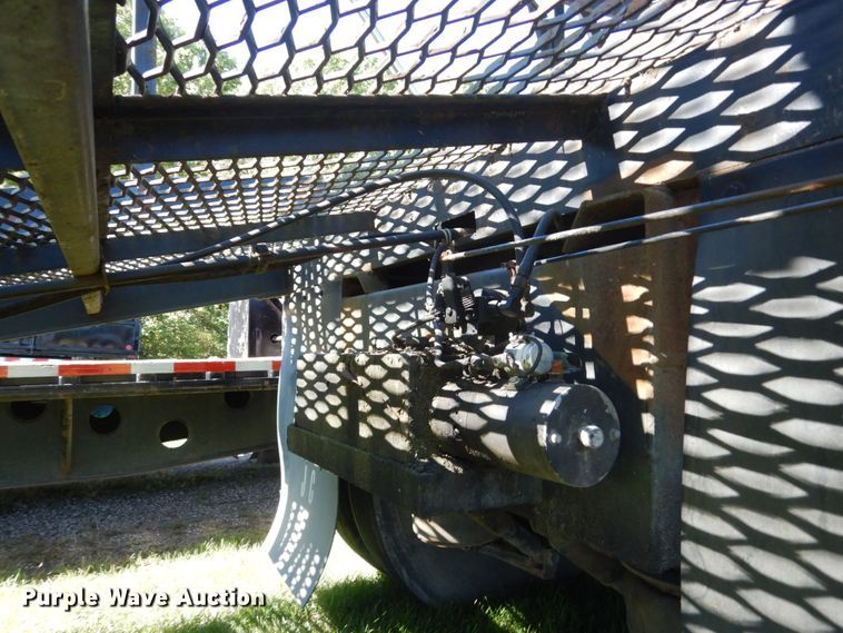 image for item FU9554 1992 golf cart carrier trailer