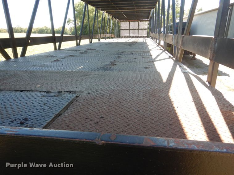 image for item FU9554 1992 golf cart carrier trailer