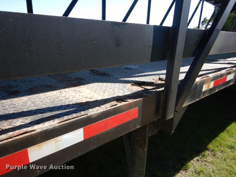 image for item FU9554 1992 golf cart carrier trailer