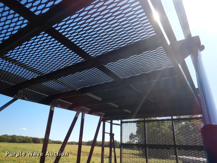 image for item FU9554 1992 golf cart carrier trailer