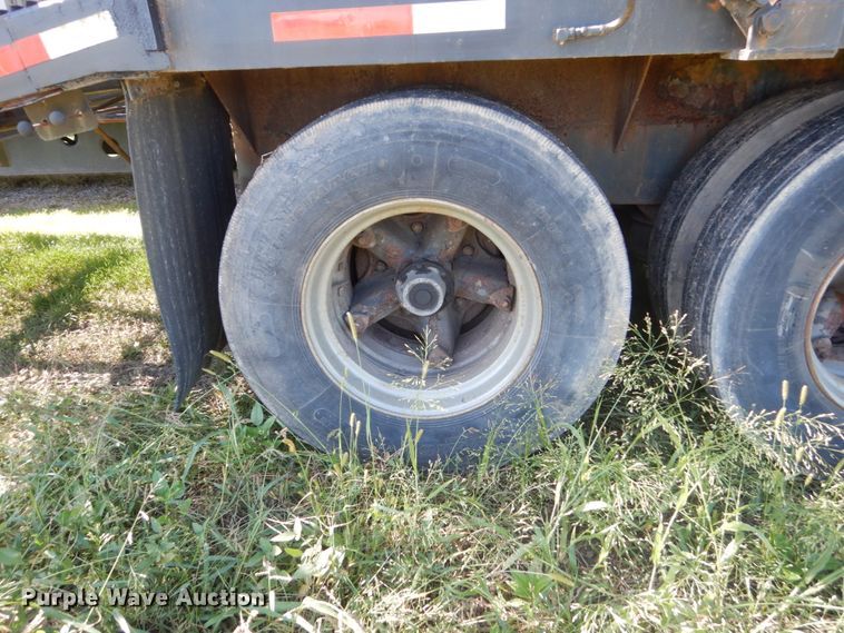 image for item FU9554 1992 golf cart carrier trailer