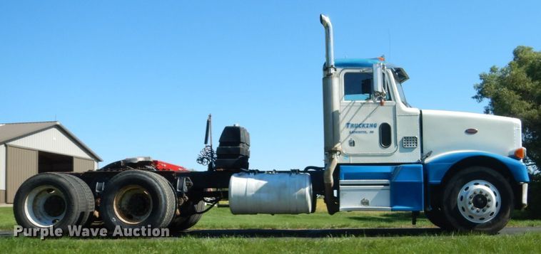image for item FU9556 1997 Peterbilt 377 semi truck