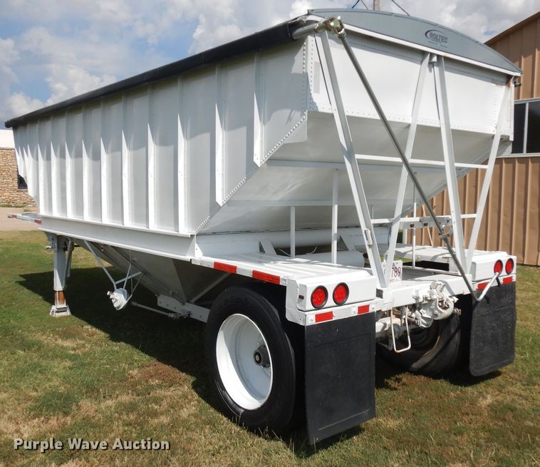 image for item GI9263 1974 Doonan single hopper bottom grain trailer