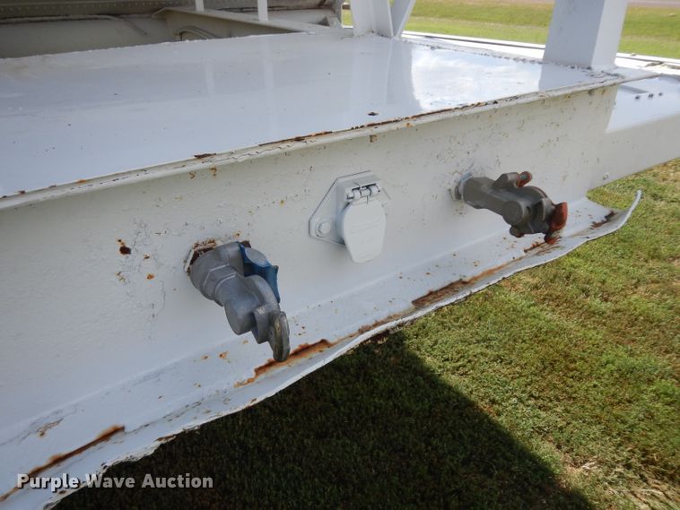 image for item GI9263 1974 Doonan single hopper bottom grain trailer