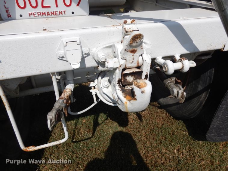 image for item GI9263 1974 Doonan single hopper bottom grain trailer