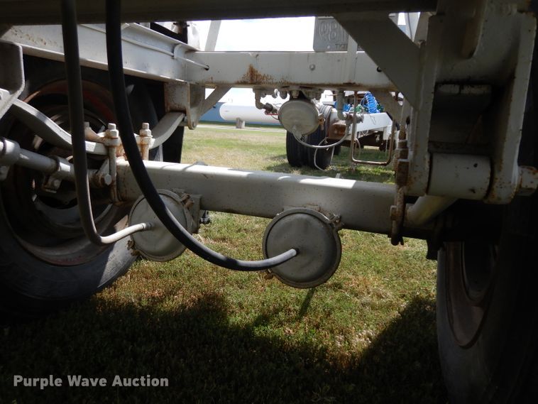 image for item GI9263 1974 Doonan single hopper bottom grain trailer