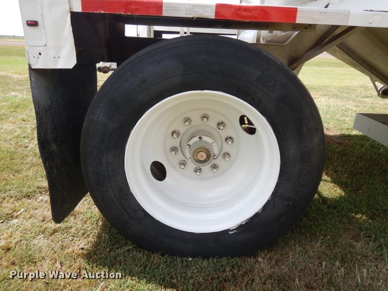 image for item GI9263 1974 Doonan single hopper bottom grain trailer