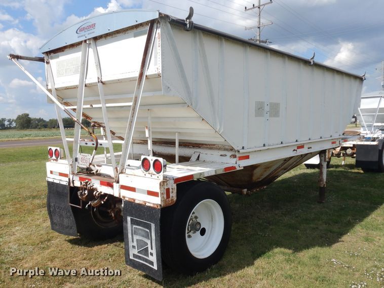 image for item GI9264 1978 Doonan single hopper bottom grain trailer