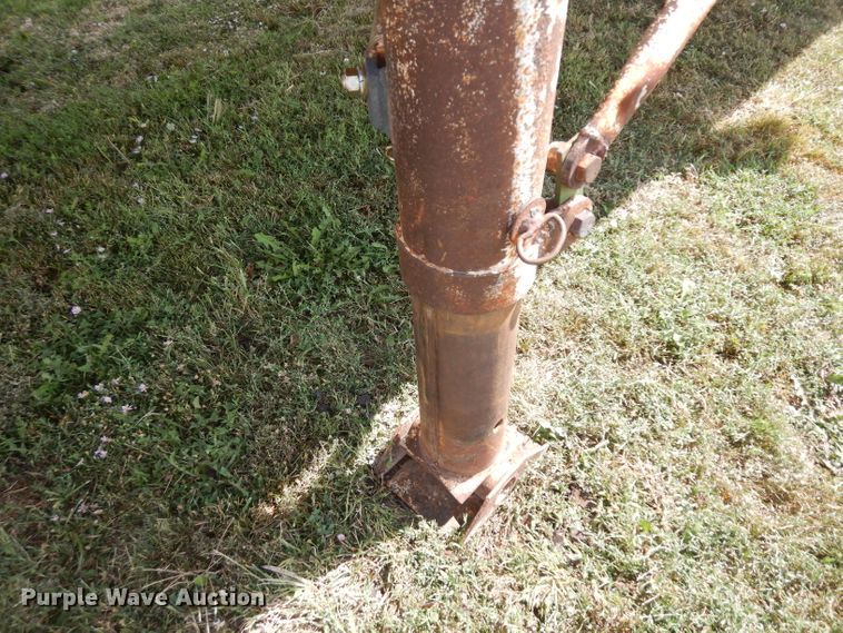 image for item GI9264 1978 Doonan single hopper bottom grain trailer