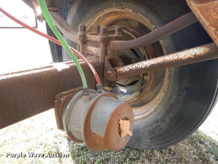 image for item GI9264 1978 Doonan single hopper bottom grain trailer