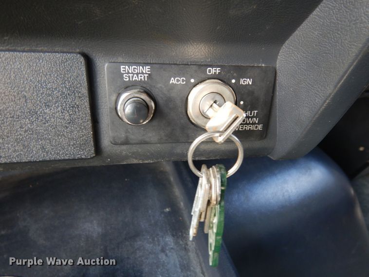 image for item GI9266 1994 White GMC WIA semi truck