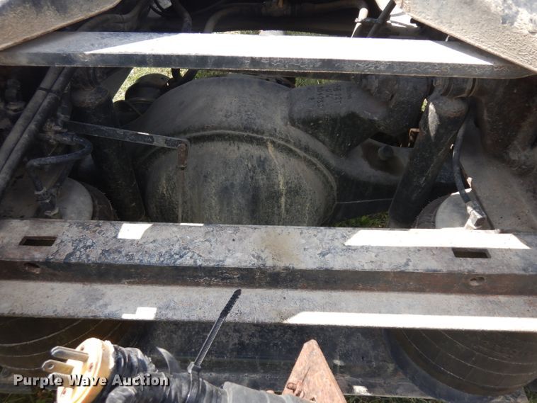 image for item GI9266 1994 White GMC WIA semi truck