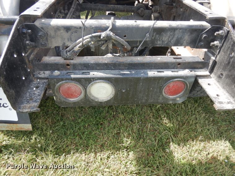 image for item GI9266 1994 White GMC WIA semi truck