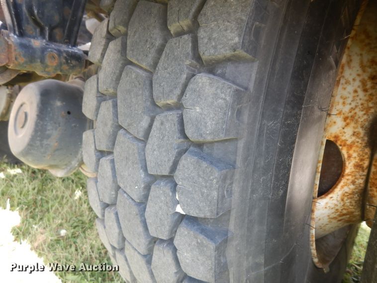 image for item GI9266 1994 White GMC WIA semi truck