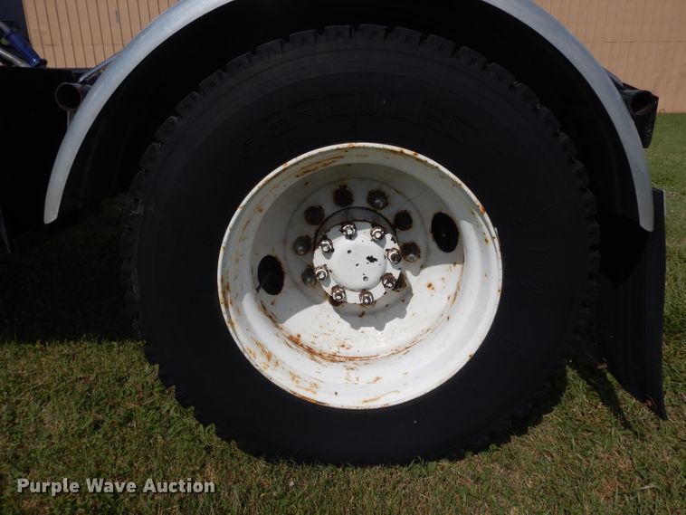 image for item GI9266 1994 White GMC WIA semi truck