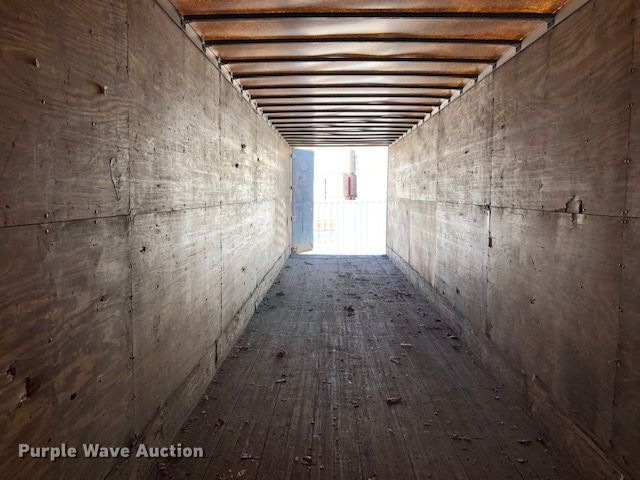 image for item H1008 1998 Stoughton dry van trailer