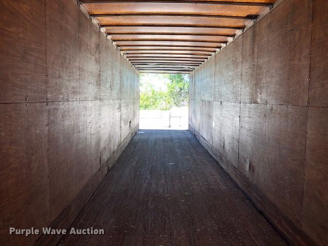 image for item H1009 1997 Stoughton dry van trailer