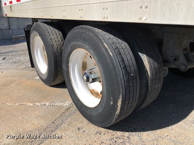 image for item H1010 1998 Fruehauf dry van trailer