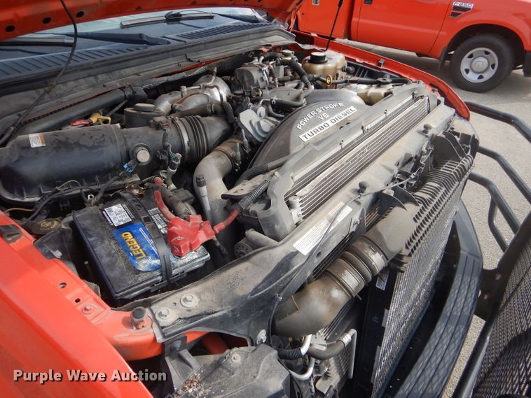 image for item DB4975 2008 Ford F250 Super Duty utility bed pickup truck