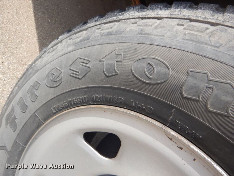 image for item DB4975 2008 Ford F250 Super Duty utility bed pickup truck