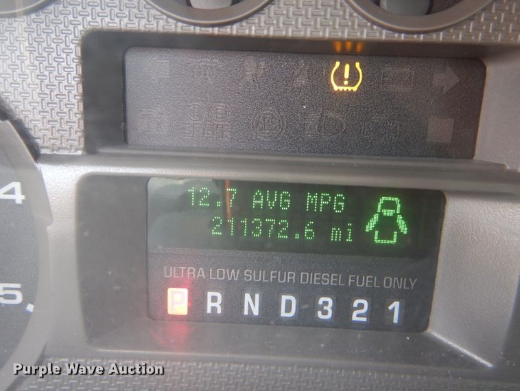 image for item DB4976 2008 Ford F250 Super Duty utility bed pickup truck