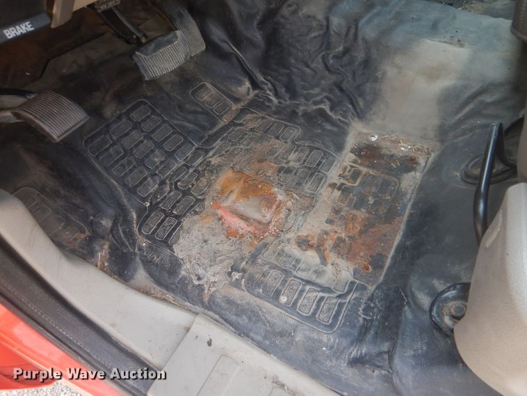 image for item DB4976 2008 Ford F250 Super Duty utility bed pickup truck