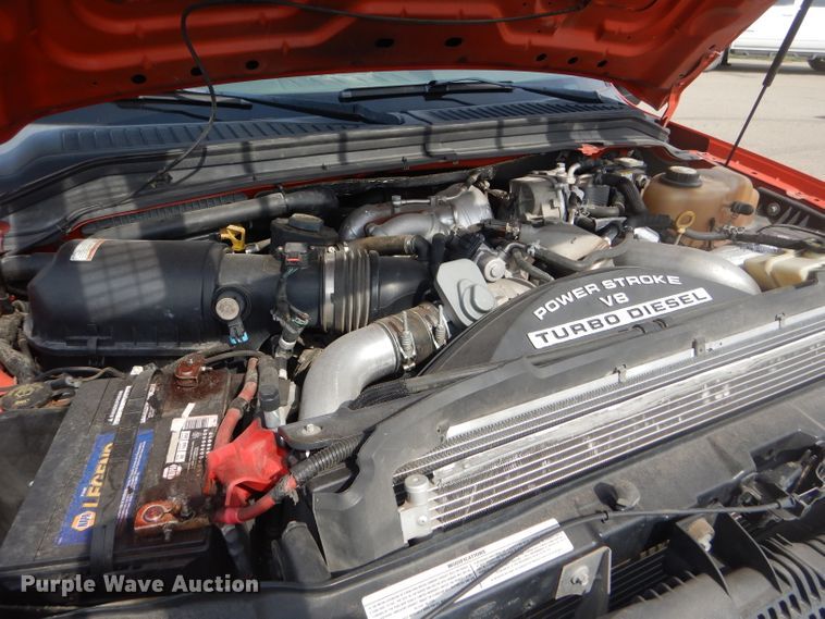 image for item DB4976 2008 Ford F250 Super Duty utility bed pickup truck